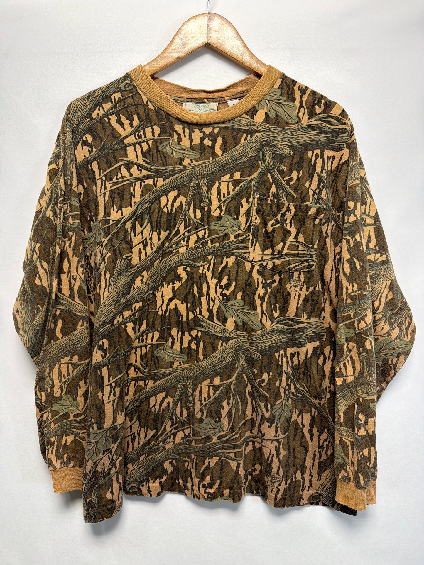 Vintage Mossy Oak Long Sleeve T-Shirt