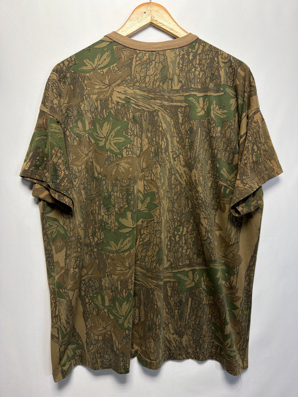 Vintage Ace Sportswear Trebark Camo Pocket T-Shirt