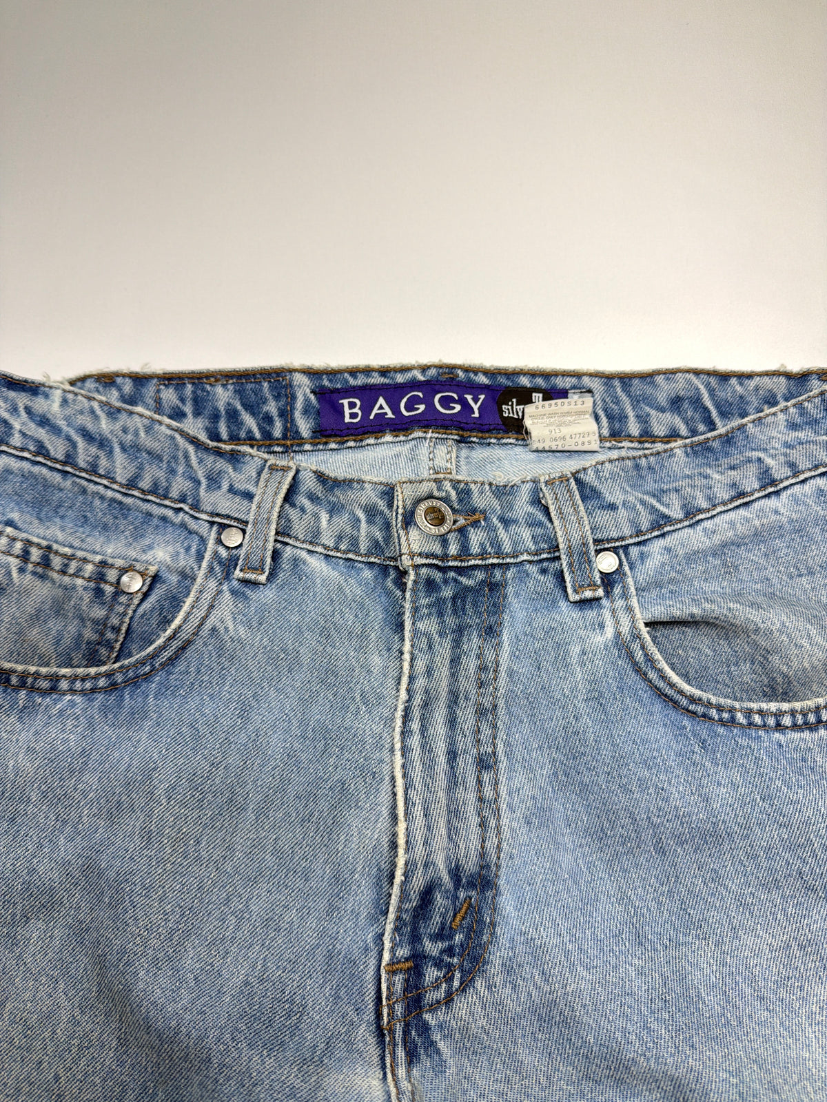Vintage Levi’s Silver Tab Denim Baggy Jeans