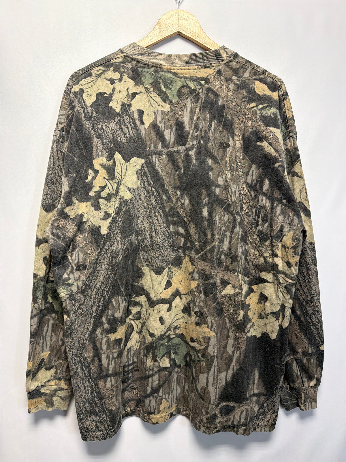 Vintage Jerzees Mossy Oak Camo Long Sleeve Pocket T-Shirt