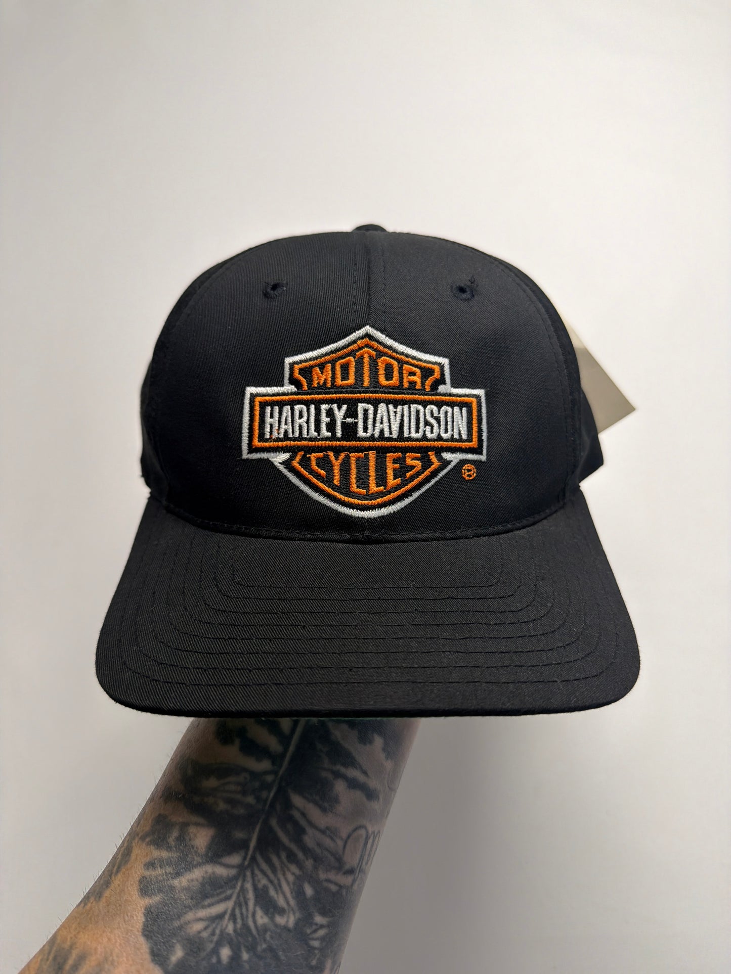 Vintage NWT Harley Davidson Bar & Shield Logo Embroidered SnapBack
