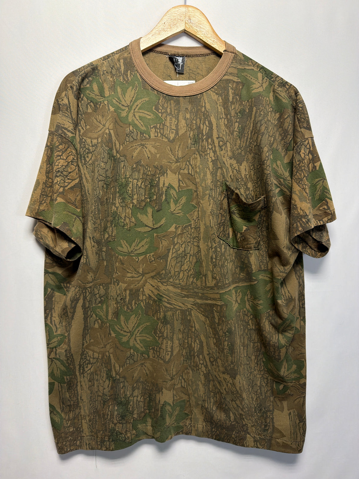 Vintage Ace Sportswear Trebark Camo Pocket T-Shirt