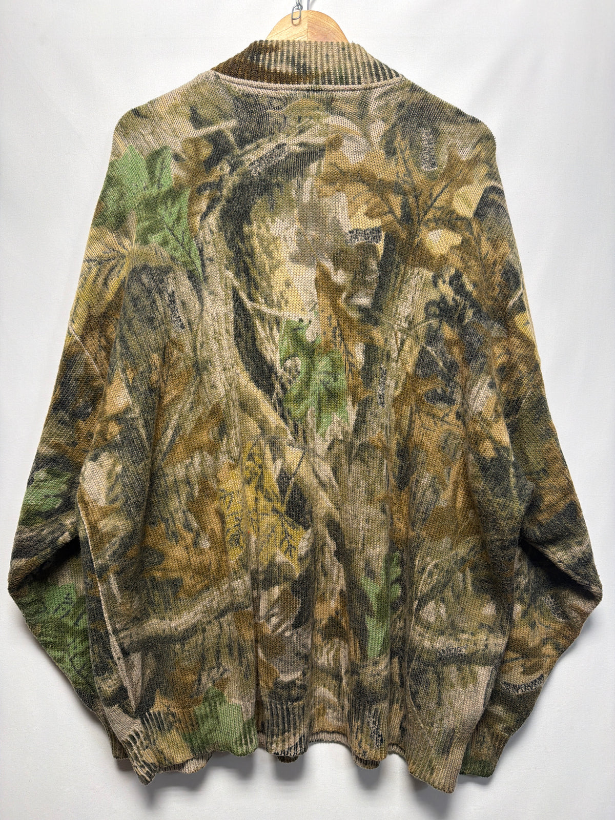 Vintage Saftbak Realtree Camo 1/4 Button Sweater