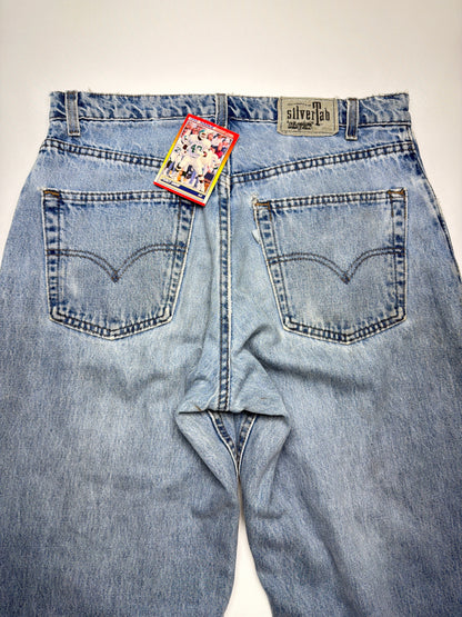 Vintage Levi’s Silver Tab Denim Baggy Jeans