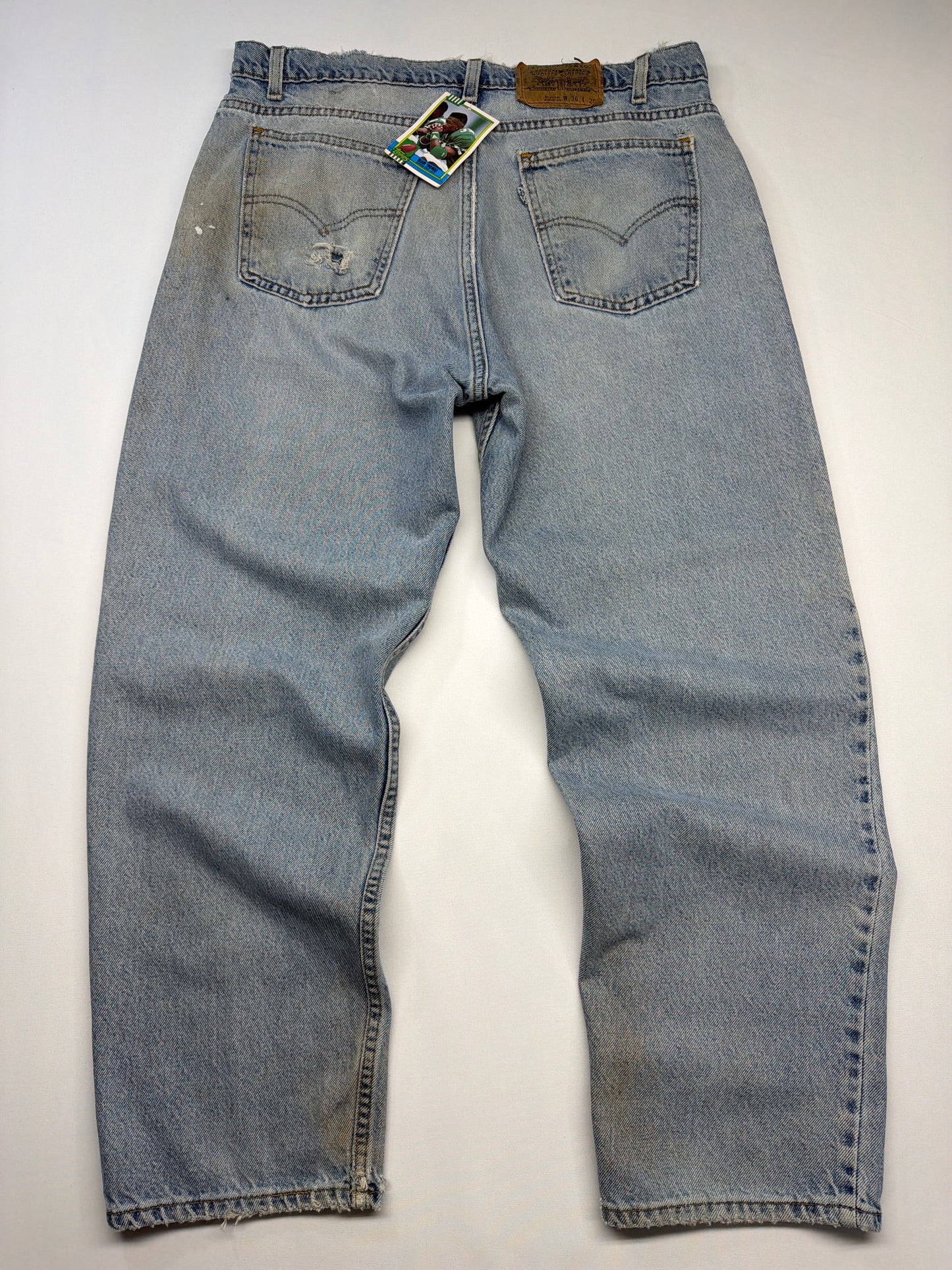 Vintage Distressed Levi’s Denim Jeans