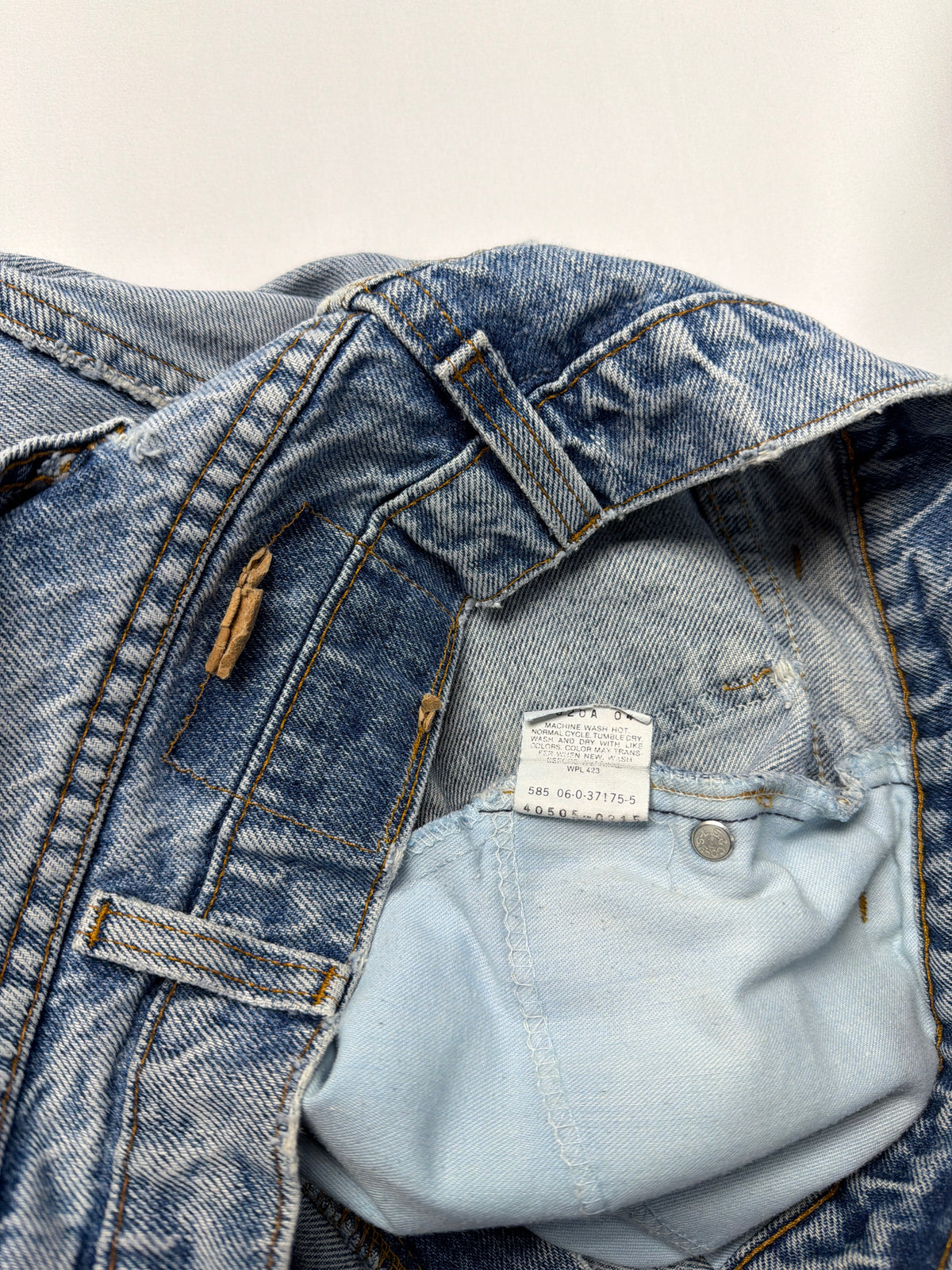 Vintage Distressed 505 Orange Tab Levi’s Denim Jeans