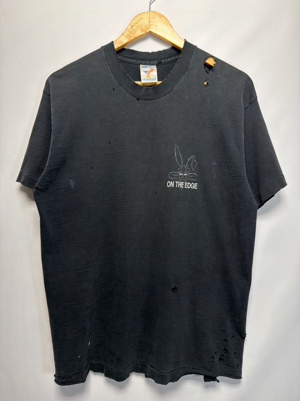 1995 Vintage Wile E. Coyote Distressed T-Shirt