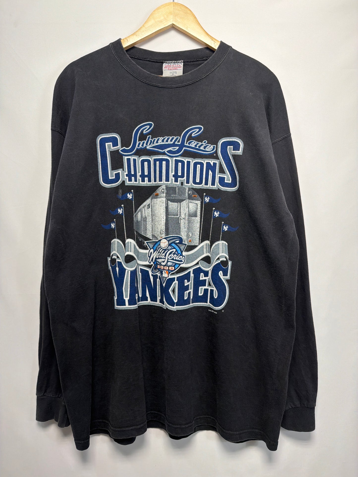 2000 New York Yankees Subway Series Long Sleeve T- Shirt