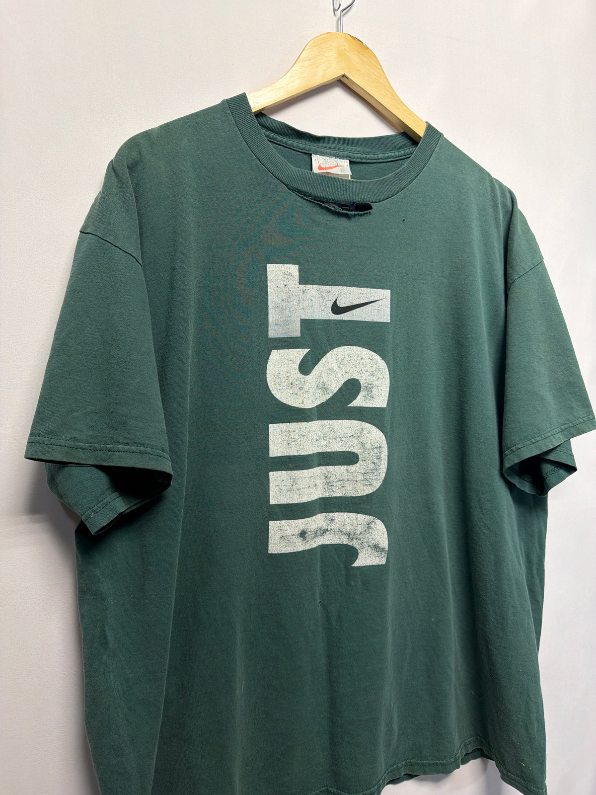 Vintage Distressed White Tag NIKE Just Do It T-Shirt