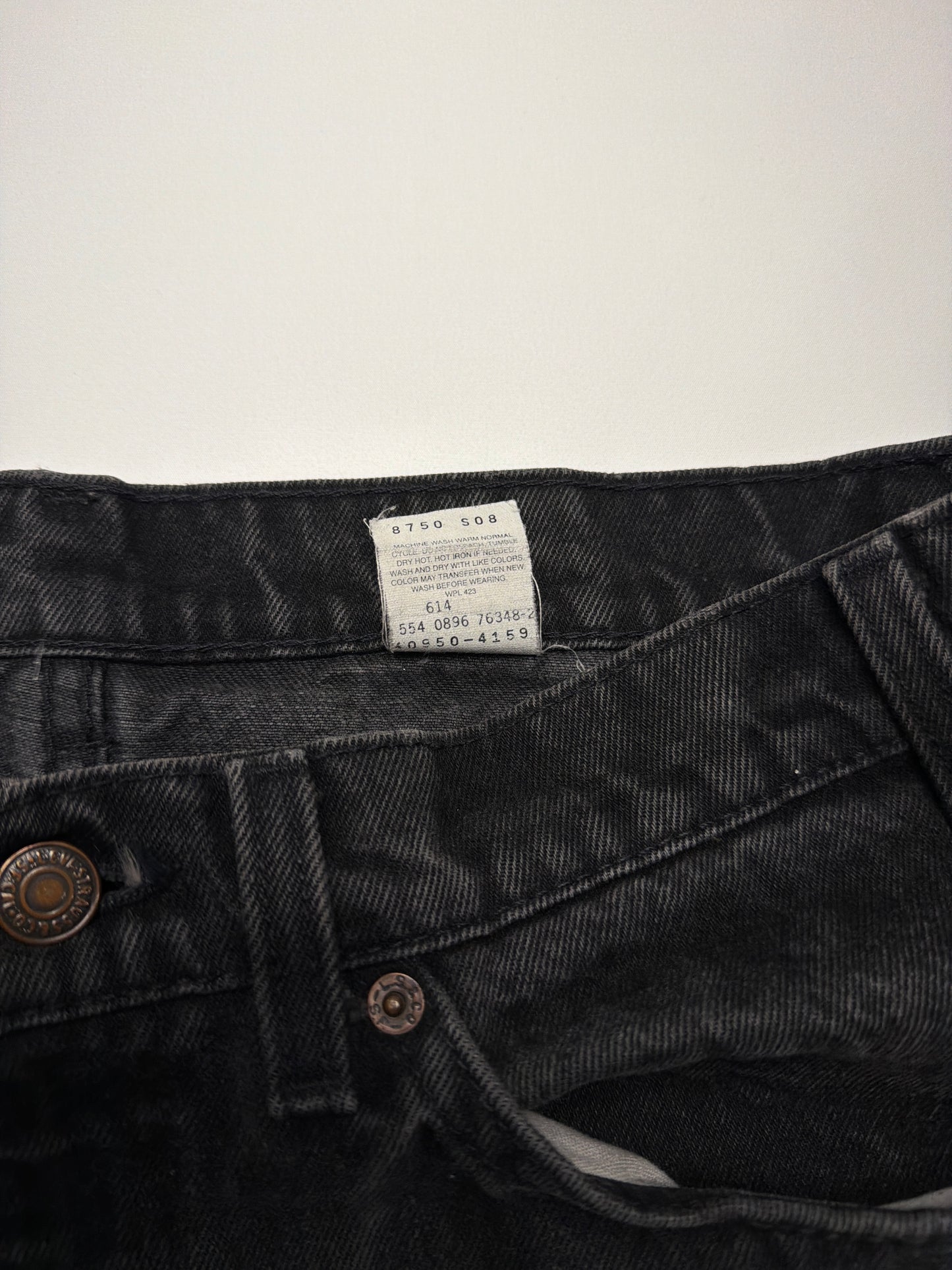 Vintage Orange Tab 550 Levi’s Black Denim Jeans
