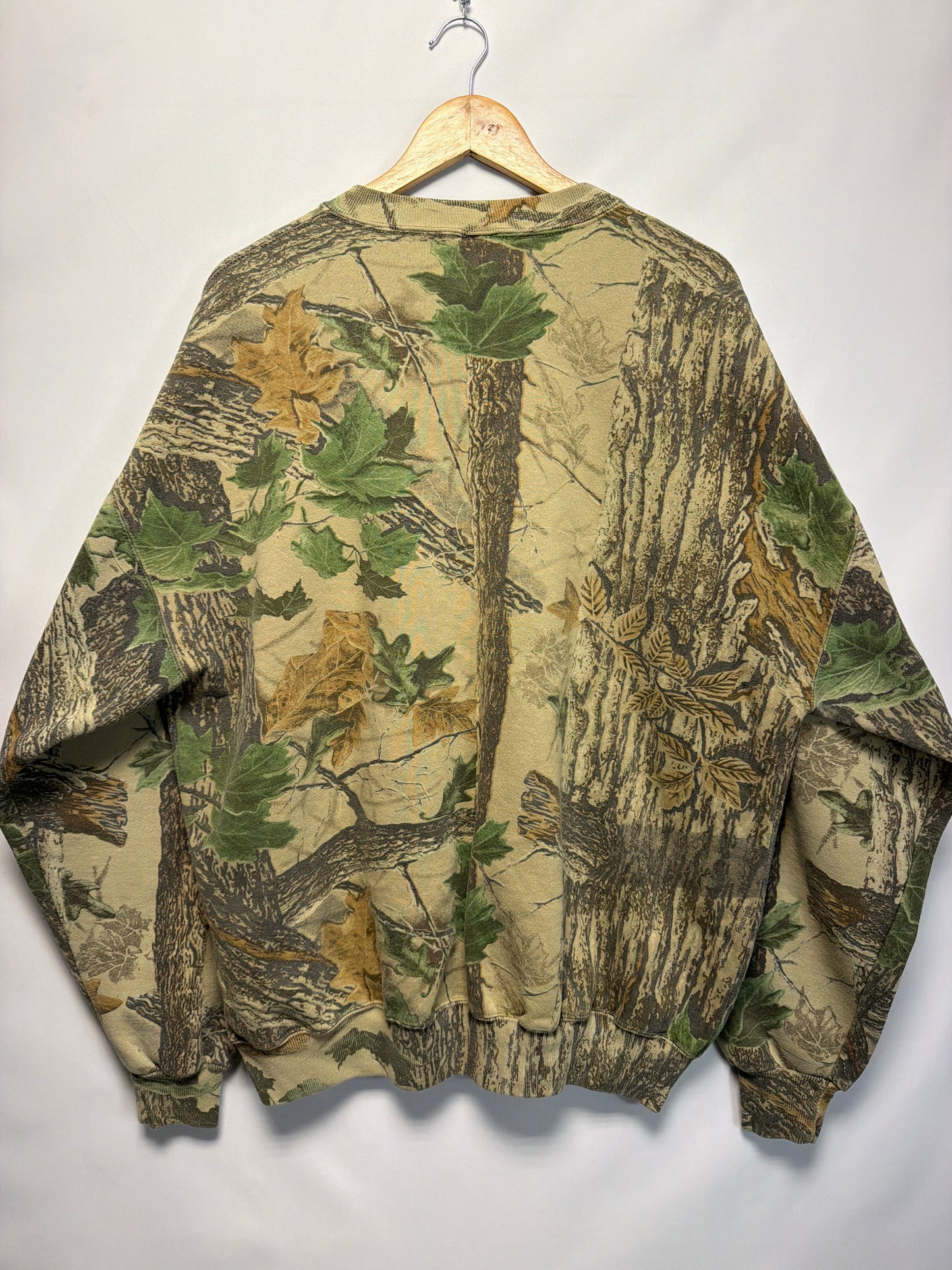 Vintage JERZEES Realtree Camo Sweatshirt
