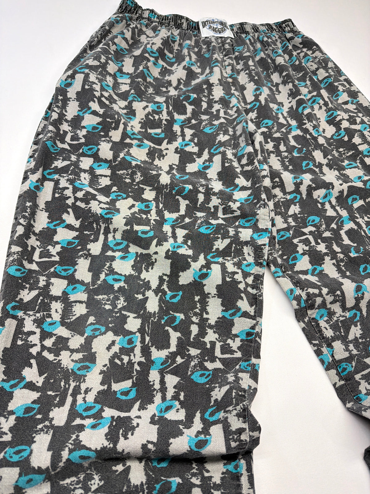 Vintage International Baggyz Workout Pants